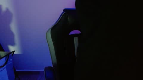 Veronica Clark online show from February 8, 2026, 3:21 am