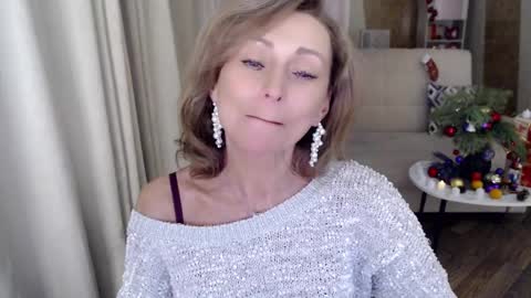 Snapshot of veronicagilbert chatting on January 8, 2025, 5:27 am Helen online show from January 8, 2025, 5:27 am