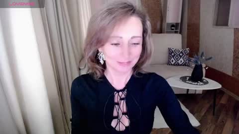 Snapshot of veronicagilbert chatting on January 29, 2025, 4:58 am Helen online show from January 29, 2025, 4:58 am
