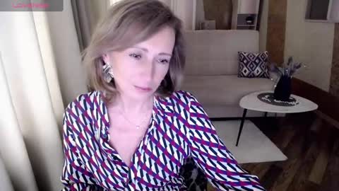 Snapshot of veronicagilbert chatting on January 31, 2025, 7:39 am Helen online show from January 31, 2025, 7:39 am