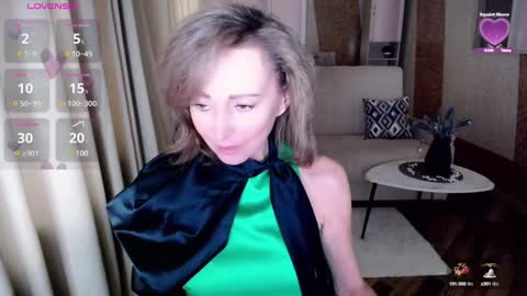 Snapshot of veronicagilbert chatting on February 2, 2025, 5:53 am Helen online show from February 2, 2025, 5:53 am