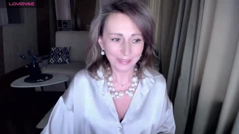 Snapshot of veronicagilbert chatting on February 4, 2025, 4:59 am Helen online show from February 4, 2025, 4:59 am