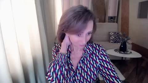 Snapshot of veronicagilbert chatting on February 16, 2025, 5:48 am Helen online show from February 16, 2025, 5:48 am