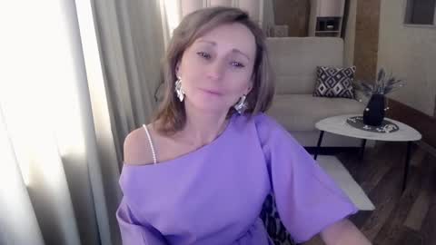 Snapshot of veronicagilbert chatting on March 1, 2025, 8:56 am Helen online show from March 1, 2025, 8:56 am