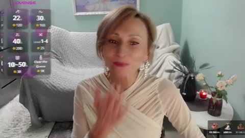 Snapshot of veronicagilbert chatting on September 10, 2025, 6:13 am Helen online show from September 10, 2025, 6:13 am