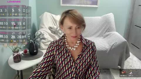 Snapshot of veronicagilbert chatting on September 11, 2025, 5:18 am Helen online show from September 11, 2025, 5:18 am