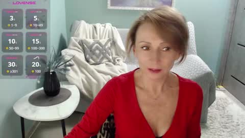 Snapshot of veronicagilbert chatting on September 15, 2025, 5:07 am Helen online show from September 15, 2025, 5:07 am