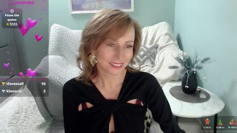 Snapshot of veronicagilbert chatting on September 22, 2025, 6:15 am Helen online show from September 22, 2025, 6:15 am