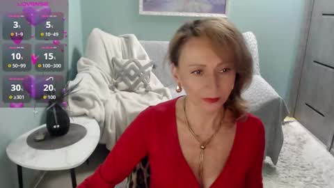 Snapshot of veronicagilbert chatting on October 8, 2025, 6:55 am Helen online show from October 8, 2025, 6:55 am