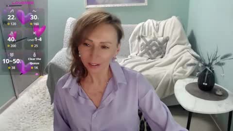 Snapshot of veronicagilbert chatting on October 13, 2025, 6:24 am Helen online show from October 13, 2025, 6:24 am