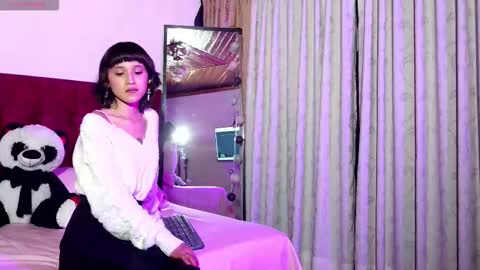 veronicalamberth online show from January 12, 2026, 4:18 am