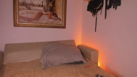 Snapshot of veronicasmith_os chatting on June 24, 2026, 9:14 pm veronicasmith_os online show from June 24, 2026, 9:14 pm