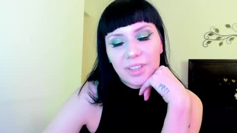 Miss Veronika Blak online show from May 2, 2026, 3:00 am