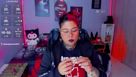 Miss Veronika online show from October 20, 2025, 7:58 pm