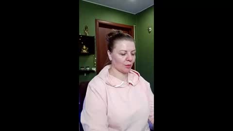 Snapshot of veronikawgold chatting on April 30, 2026, 10:14 pm VeronikawGold online show from April 30, 2026, 10:14 pm