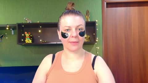 Snapshot of veronikawgold chatting on May 2, 2026, 8:47 pm VeronikawGold online show from May 2, 2026, 8:47 pm