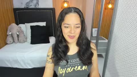 Snapshot of verostone1 chatting on September 26, 2025, 2:15 am VEROS online show from September 26, 2025, 2:15 am