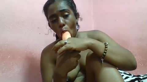 verronique1511 online show from March 12, 2025, 3:07 pm