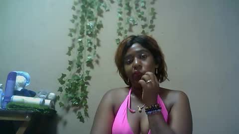 verronique1511 online show from November 20, 2025, 9:58 pm