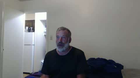 hairy man online show from October 5, 2025, 11:46 pm