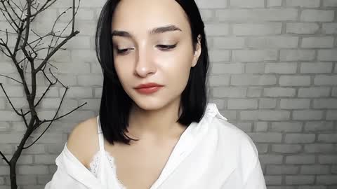 Ana online show from February 1, 2025, 2:13 pm