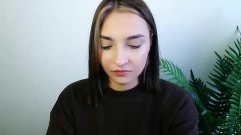 Ana online show from October 9, 2025, 11:08 am