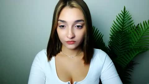 Ana online show from November 9, 2025, 7:45 pm