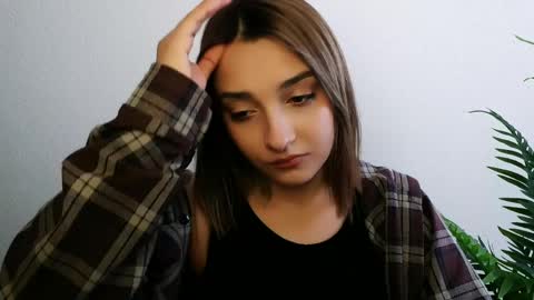 Ana online show from April 21, 2026, 10:21 am