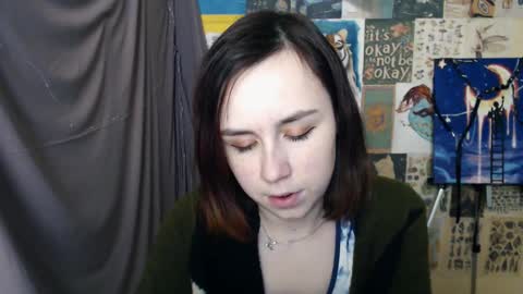 veryveryvery_shy online show from February 22, 2025, 9:34 am