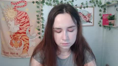 Snapshot of veryveryvery_shy chatting on July 21, 2026, 5:54 am veryveryvery_shy online show from July 21, 2026, 5:54 am
