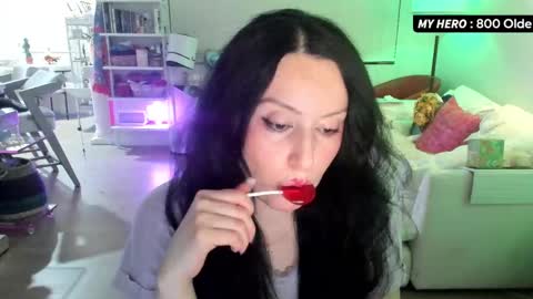 vesafine online show from October 8, 2025, 3:26 am