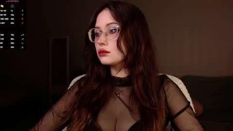 Iva  online show from September 30, 2025, 9:53 pm