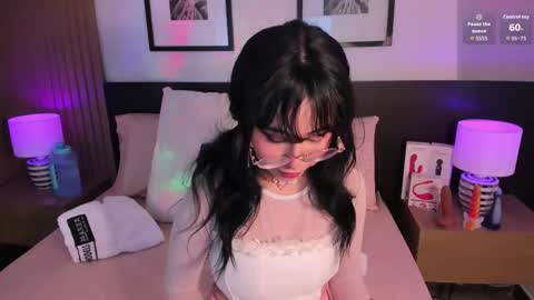 Snapshot of vi_anaya chatting on November 12, 2025, 11:43 am Anaya online show from November 12, 2025, 11:43 am