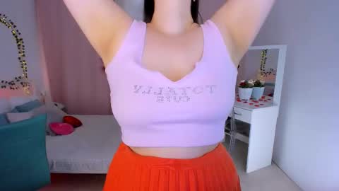 Camilla online show from February 21, 2025, 2:16 pm