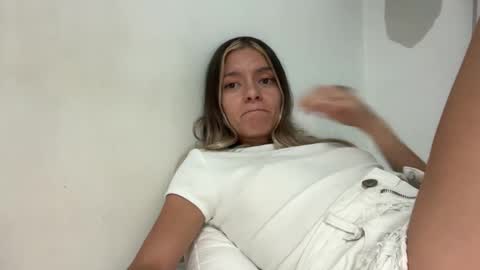 papichulo y mamichula online show from April 16, 2026, 12:22 am