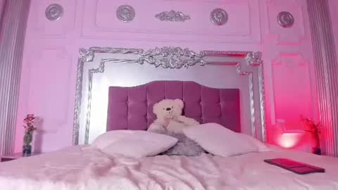 Snapshot of vianca_stone chatting on July 8, 2026, 1:26 pm Vianca online show from July 8, 2026, 1:26 pm