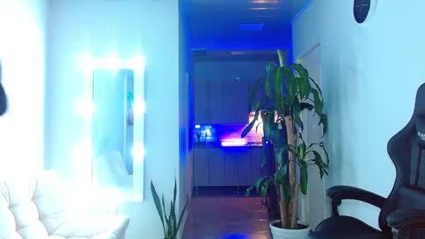 Ariana  online show from December 22, 2024, 1:12 am