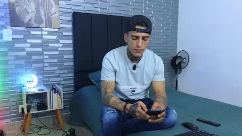 Victor cardenas online show from January 25, 2025, 8:31 pm