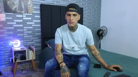 Victor cardenas online show from January 26, 2025, 1:31 am