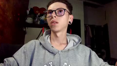 Snapshot of vicent_brais chatting on February 7, 2025, 10:41 pm Vicent Brais online show from February 7, 2025, 10:41 pm