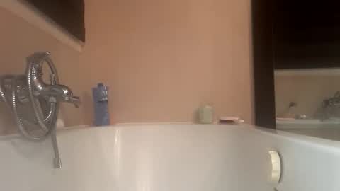 Snapshot of vicesana chatting on October 29, 2025, 4:04 am vices online show from October 29, 2025, 4:04 am