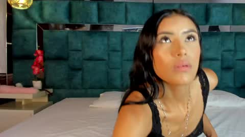 antonia y andrew online show from April 9, 2026, 4:56 am