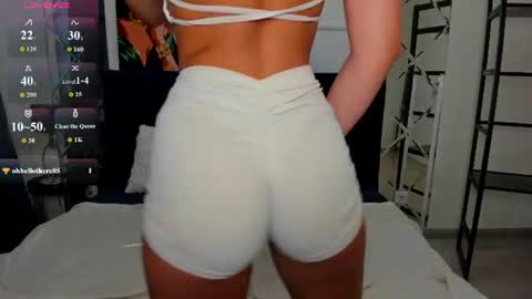 Snapshot of vickie_smith chatting on July 5, 2026, 1:01 am vickie_smith online show from July 5, 2026, 1:01 am