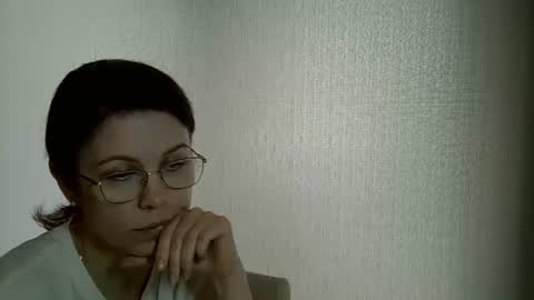 Snapshot of vickii__ chatting on May 28, 2026, 8:11 am vickii__ online show from May 28, 2026, 8:11 am