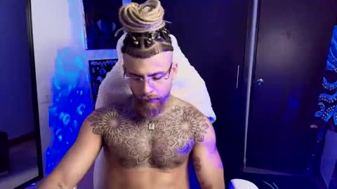 vickingcock7 online show from May 27, 2026, 2:41 am