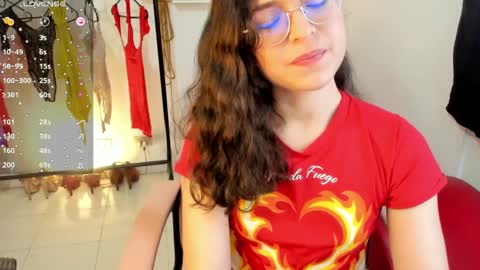 Vicky online show from December 7, 2024, 7:05 am