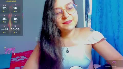 Snapshot of vicky_cristinax chatting on May 22, 2026, 10:48 pm Vicky online show from May 22, 2026, 10:48 pm