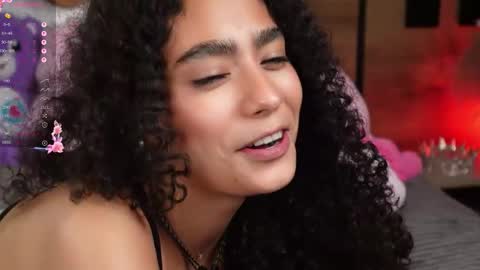 vicky_curly online show from November 21, 2025, 2:43 am