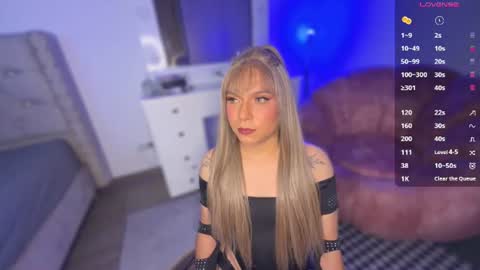 Snapshot of vicky_hot_x chatting on June 25, 2026, 2:33 am online show from June 25, 2026, 2:33 am