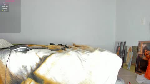 vicky manuela online show from March 27, 2026, 8:26 am